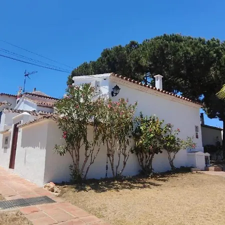 Casita En Pueblo Andaluz